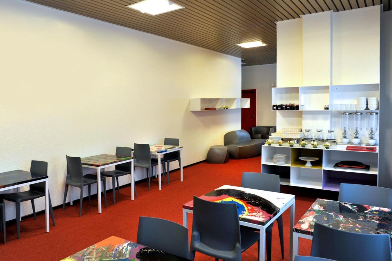 Hotel Garni Centro Chiasso Exteriör bild